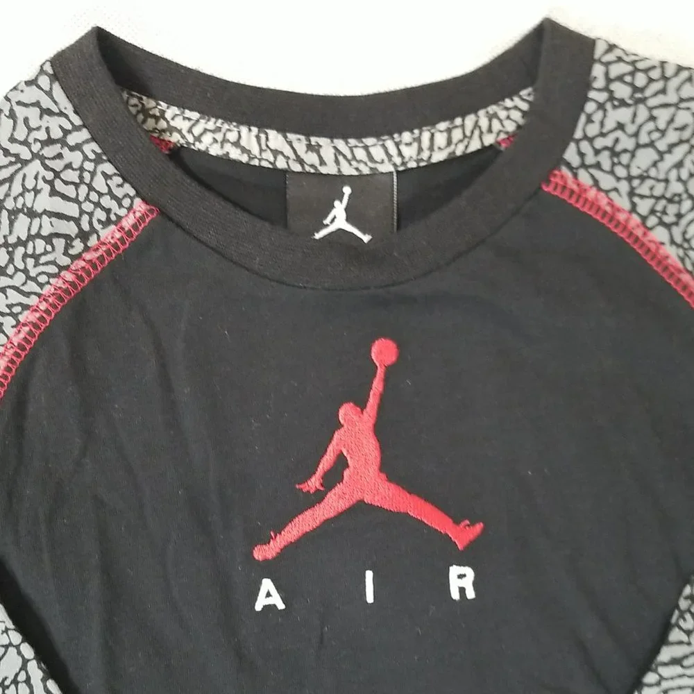 Nike Boys Size 4 Air Jordan Set Therma-Fit Shirt and Pant Outfit‎ Black NWT